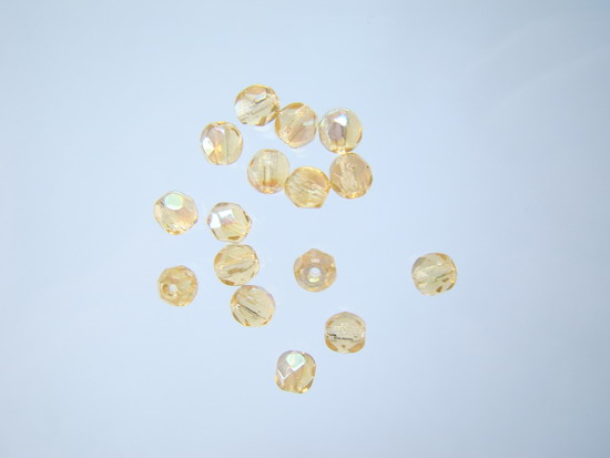 Brúsené korálky 4 mm