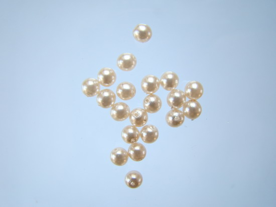 Voskové korálky 4 mm