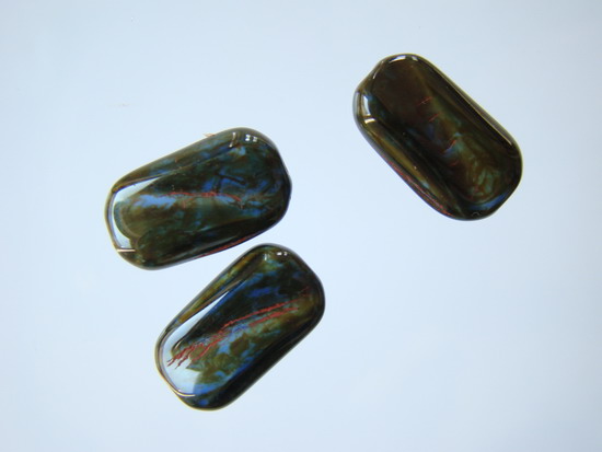 Mačkané korálky 14 x 8 x 4 mm