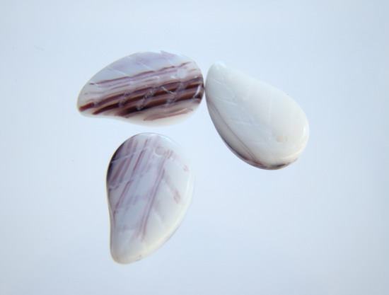 Mačkané korálky 15 x 10 x 3,5 mm