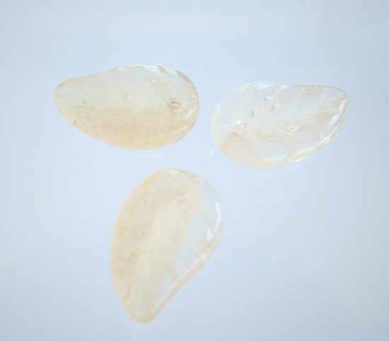 Mačkané korálky 15 x 10 x 3,5 mm