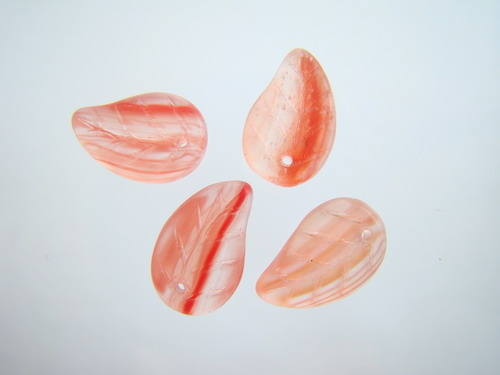 Mačkané korálky 15 x 10 x 3,5 mm