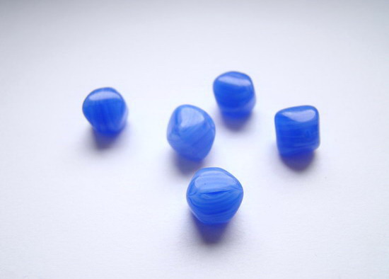 Mačkané korálky 6 mm