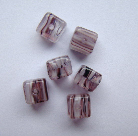 Mačkané korálky 6 x 6 mm