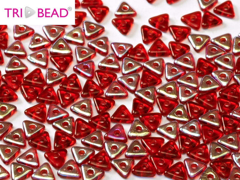 Korálky TRI-BEAD 4 mm Red AB