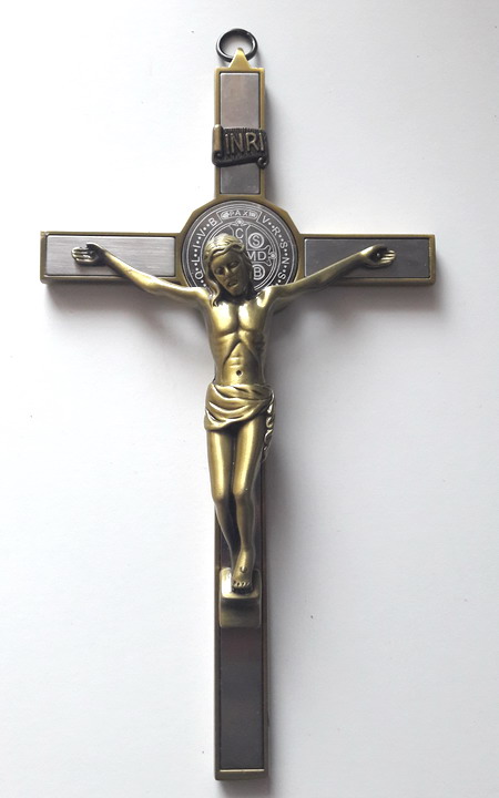 Benediktínsky kríž KRB 008