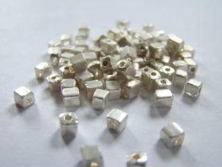 Rokajl ostatné tvary 3,2 x 3,2 x 3,6 mm